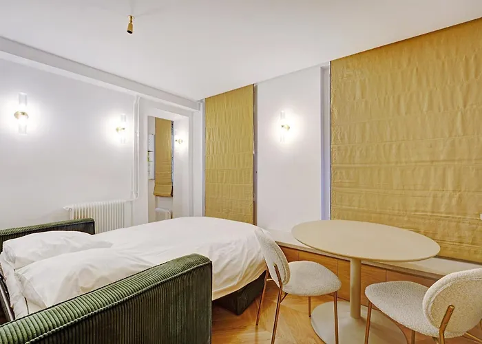 Bhv Centre De Apartment